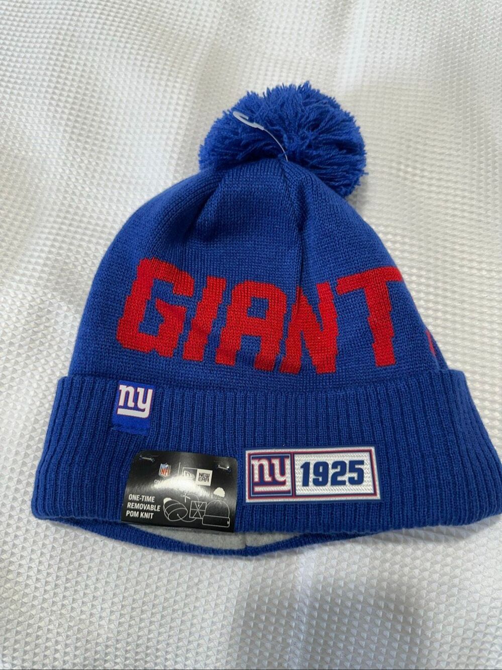 New York Giants New Era Brand Pom Knit Winter Hat OFFICIAL NFL Apparel NWT A865